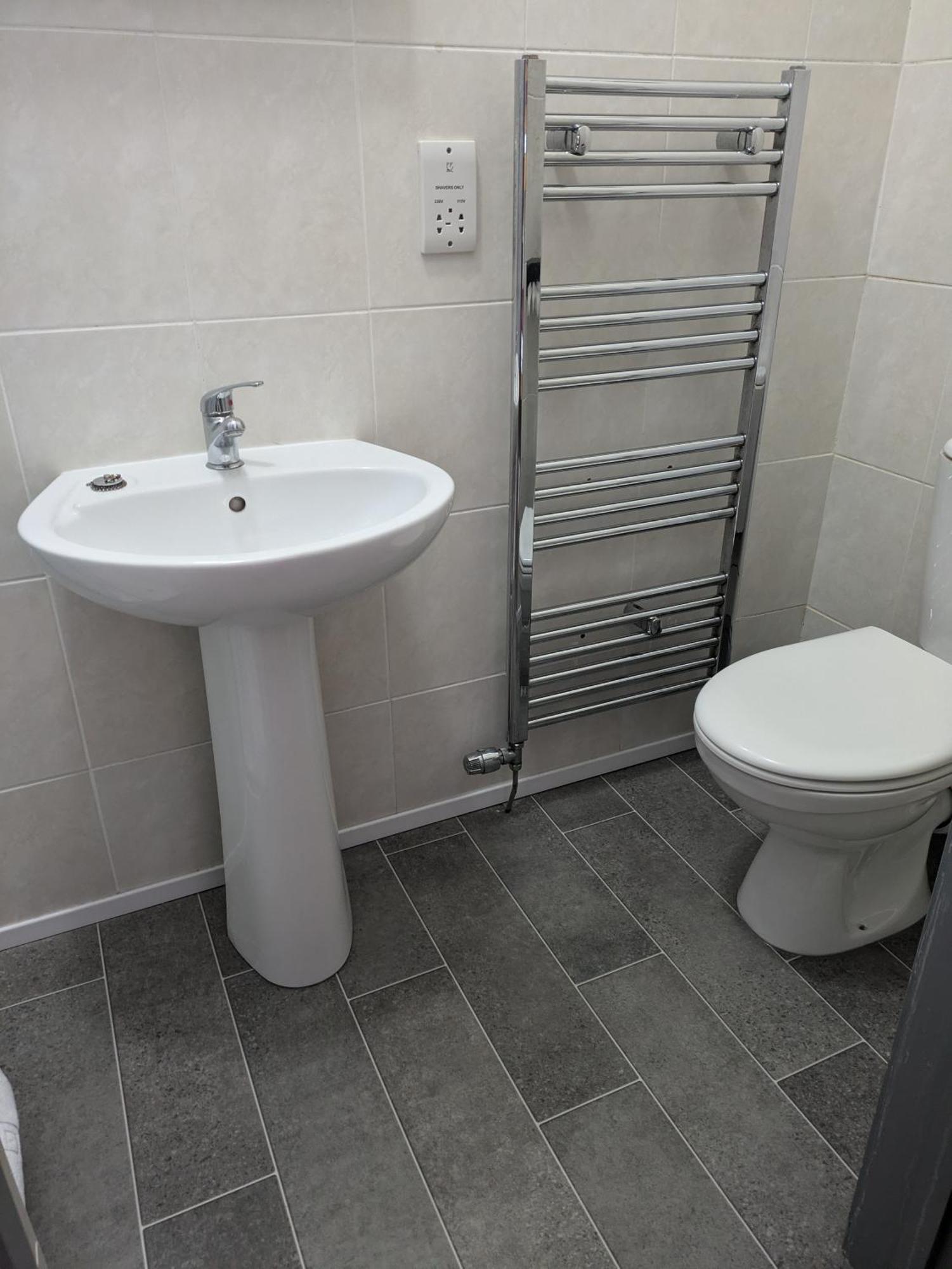Llangollen Hostel Guest Rooms - No Dormitories - Self Catering Extérieur photo